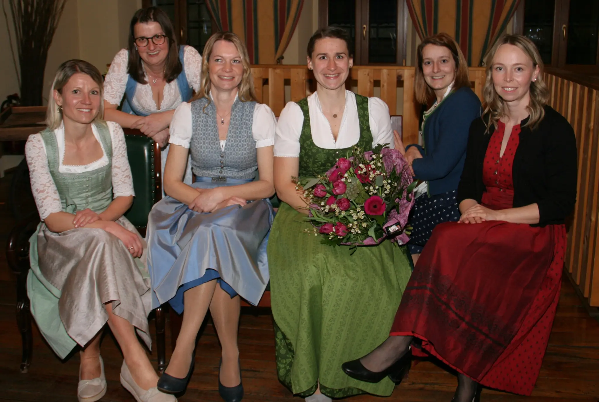 Neue Ortsbäuerin gewählt: Anna Dutzler an der Spitze der Bäuerinnen in ...