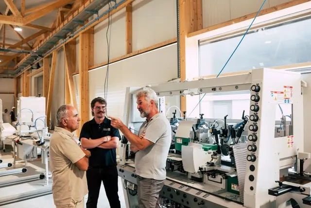 Der neue Maschinenpark im Werk öffnet neue Türen in der Fertigung und im Ausbau des Montage-Angebotes. | Foto: Bernhard Bergmann