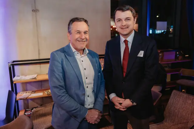 Michael Rieser und Bezirkshauptmann Dr. Kurt Berek. Kufsteinerland Wirtschaftsgespräche des TVB Kufsteinerland. | Foto: (C) TVB Kufsteinerland Thorben Jureczko