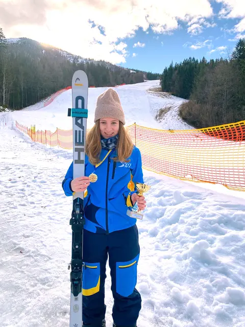 Die junge Rennläuferin Anja Gravogl sicherte sich beide Slalomrennen am Semmering mit souveräner Leistung und Respektabstand auf ihre Konkurenntinnen. | Foto: WKNÖ