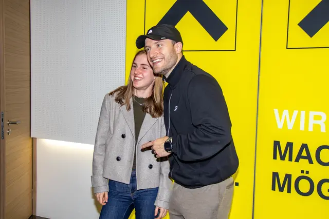Sascha Huber nahm sich nach seinen Einblicken noch Zeit für ein paar Fotos und Meet &amp; Greets. | Foto: d.medien