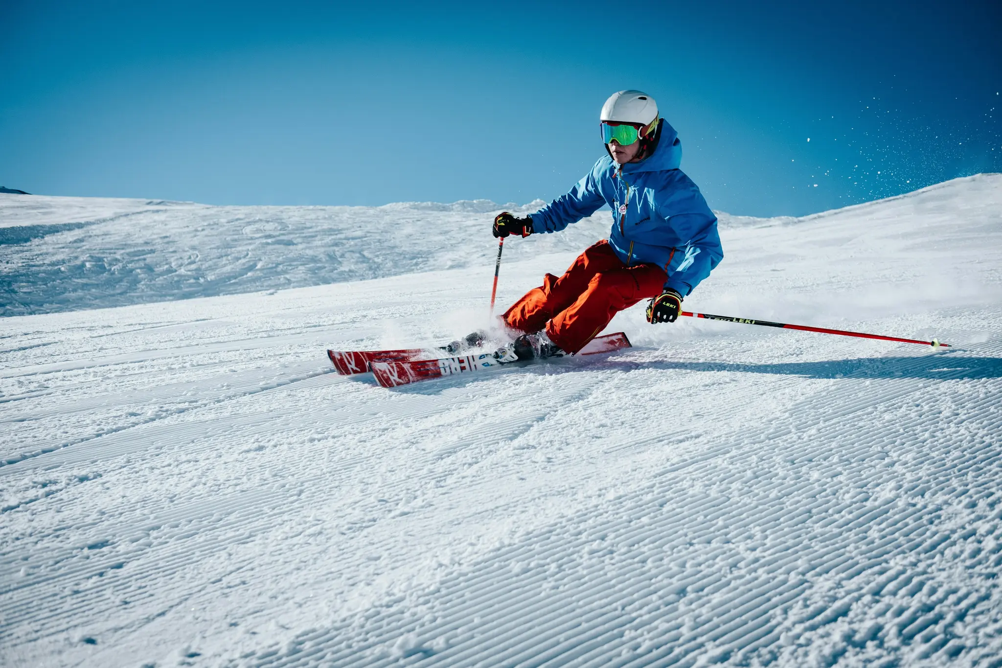 Ski accidents Tyrol: Two skiers fall off slopes in Tux and Ischgl ...