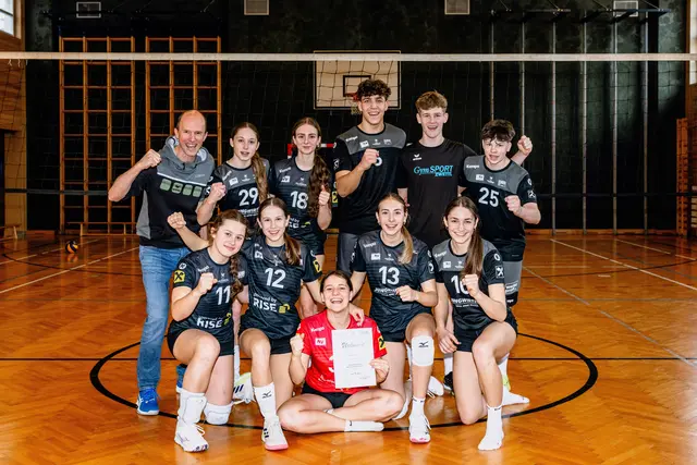 Kader: Lilian Artner, Sara Lugauer, Fabian Bittermann, Jakob Seemann, Marlene Schmid, Elisa Löschenbrand, Leonie Wieland, Laura Aigner, Tim Rudig, Julia Löschenbrand
Betreuer: Stefan Löschenbrand | Foto: privat