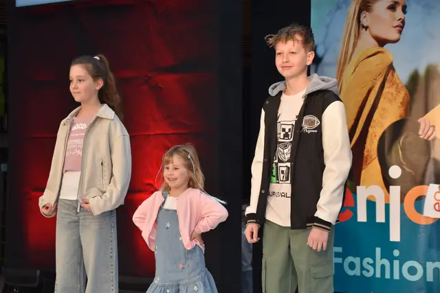 Kleine Bühnen-Stars waren die neunjährige Anna, die vierjährige Lucy und der dreizehnjährige Leon. | Foto: MeinBezirk/Michael Strini