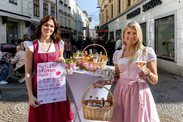 Johanna Klaffel und Edith Kertesz | Foto: Stadtmarketing Krems/Jürgen Übl