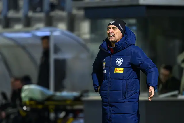Angesichts der schwachen Leistung der KSV-Elf zeigte sogar Trainer Vlado Petrovic Emotionen. | Foto: GEPA pictures/Christian Moser