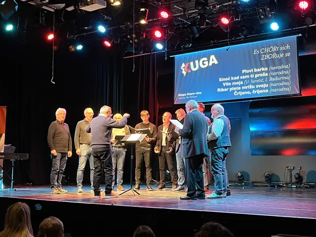 Klapa Staro Vino, Leiter: Feri Fellinger | Foto: Gesa Buzanich