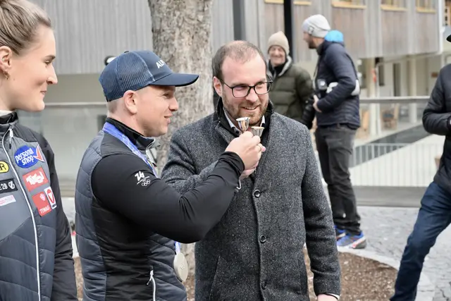 Außerhalb der Saison ist ein "Olympia-Schnapsl" durchaus erlaubt. | Foto: Hassl