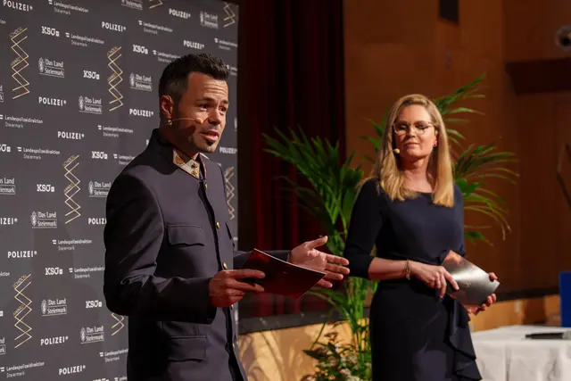 Perfektes Moderatoren-Duo: Markus Lamb und Katrin Ficzko. | Foto: LPD Stmk/Huber