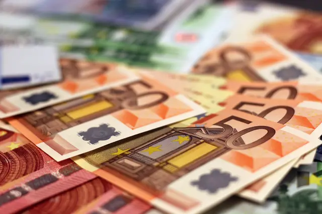 Mitarbeiterinnen und Mitarbeiter der Österreichischen Post erhalten die Erfolgsbeteiligung für 2025 in Höhe von 836 Euro. | Foto: moerschy/pixabay