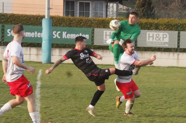 Im zweiten Spielabschnitt nahm das Spiel an Intensität zu. | Foto: Peter Seper