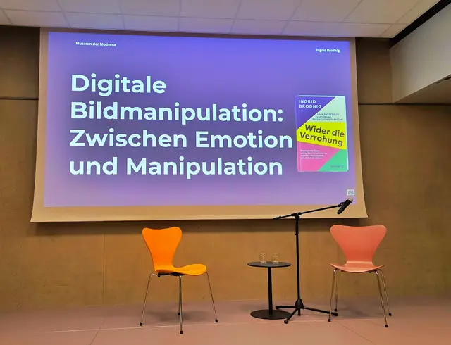 Der Impulsvortrag von Ingrid Brodnig trug den Titel "Digitale Bildmanipulation: Zwischen Emotion und Manipulation".