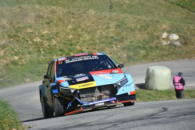 Robert Kolcak im Hyundai i20 Rally2 | Foto: Harald Illmer