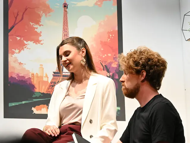 Violetta Raubal als Juliette, Sylvies Tochter