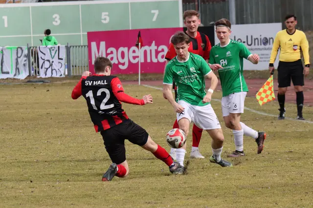 Der SV Hall besiegt Längenfeld verdient mit 2:1. | Foto: Hubmann