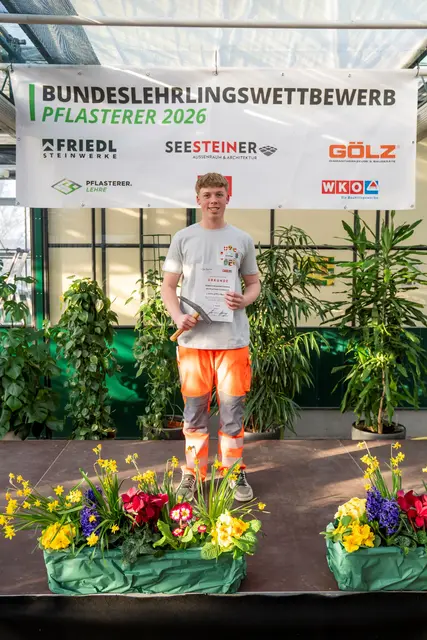Lukas Zöchbauer setzte sich unter 15 Teilnehmern an die Spitze. | Foto: AG Image Pflastererhandwerk