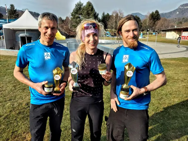 v.l.n.r.: Johann Großhammer, Elisabeth Starz, Bernd Oberluggauer 

 | Foto: Abenteuer Alpen