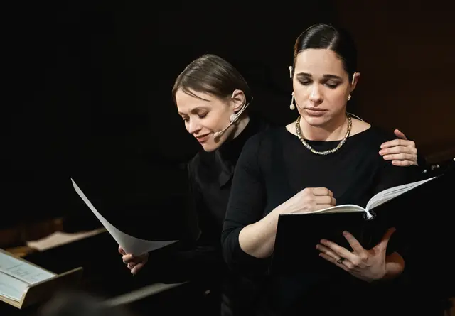 Mavie Hörbiger (links) und Verena Altenberger | Foto: Ulrike Rauch