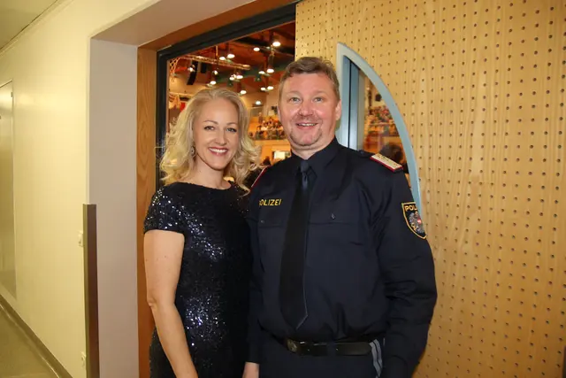 Polizei-Kapellmeister Christian Berchthaler mit seiner Doris.