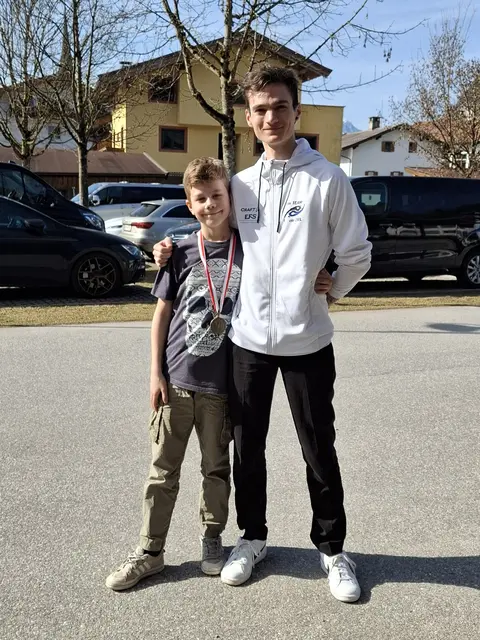 Benno Guggenmoos und Coach Philipp Höpperger 