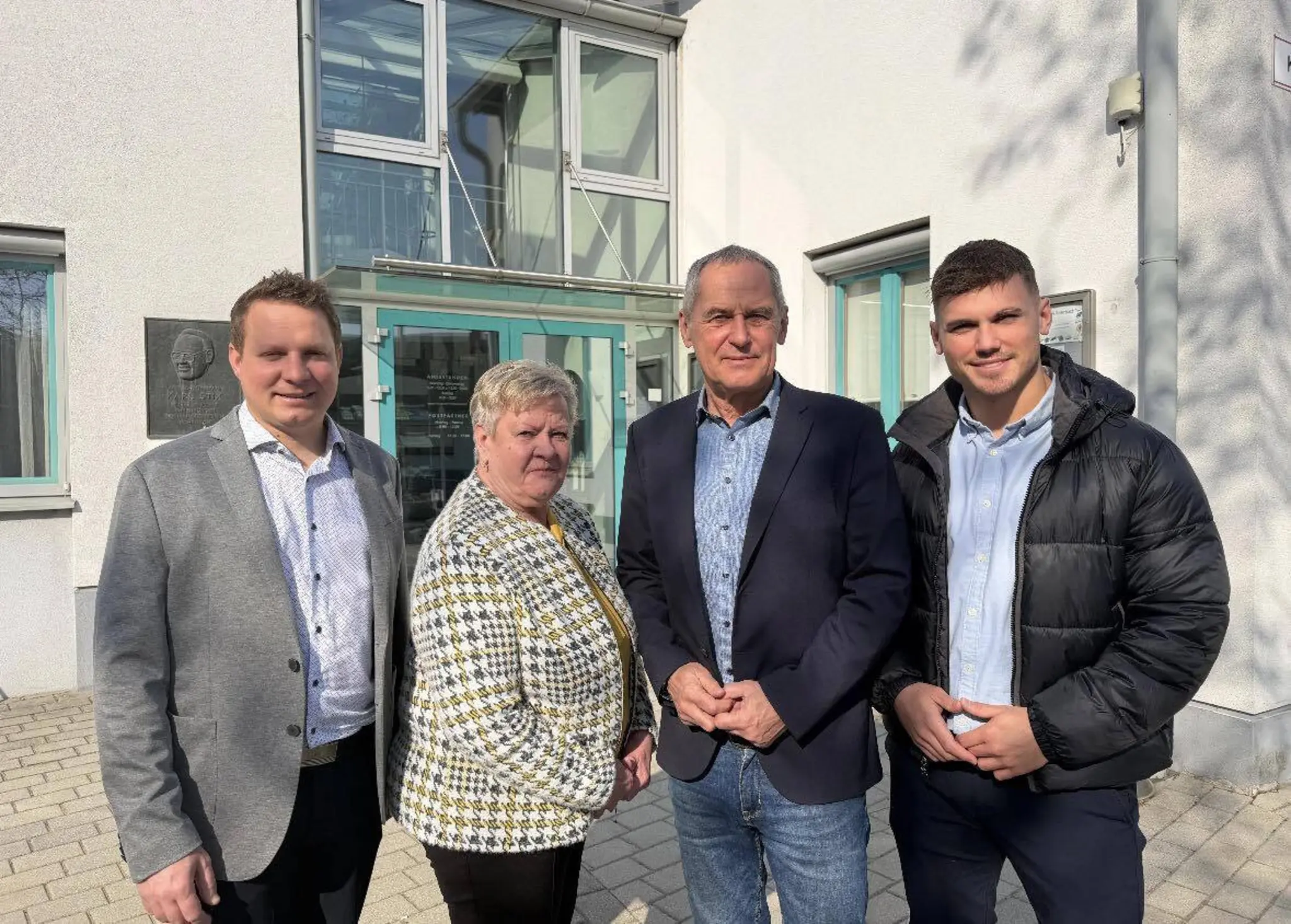 Tom Rohrbach Rohrbach vor Wechsel: Bürgermeister Schmidt macht Platz für seinen Sohn ...