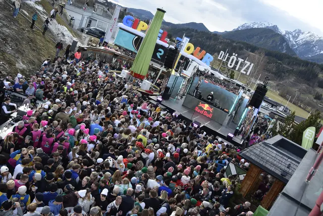 Die Fläche rund um die Almarena war wieder einmal voll. | Foto: MeinBezirk/Christoph Schneeberger