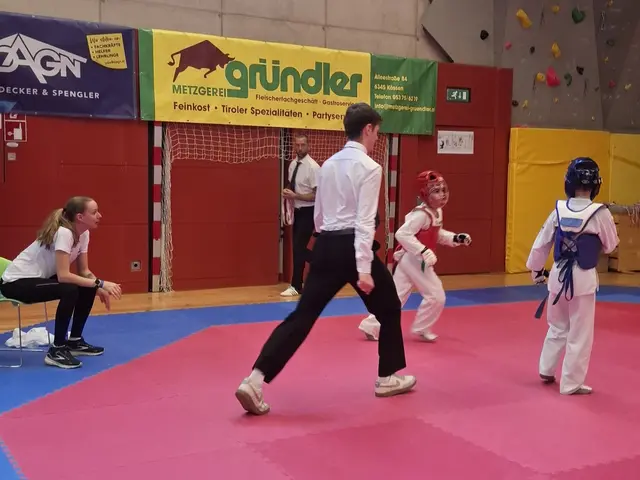 Coach Elisa Engl und Musab Em