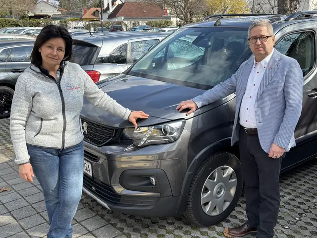 Spritpreise sind viel zu hoch und ungerechtfertigt: Friederike Schneider und Thomas Schaden. | Foto: Zezula