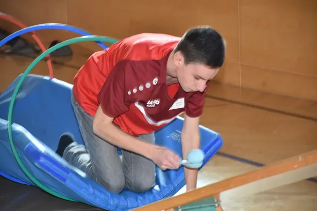 Zum großen Frühlingsfest mit dem Osterhasen luden die Direktorin der Volksschule Pabneukirchen Doris Kurus und ihr Lehrerteam. Mit dabei Seniorenbund, Elternverein und Kindergarten. | Foto: Zinterhof