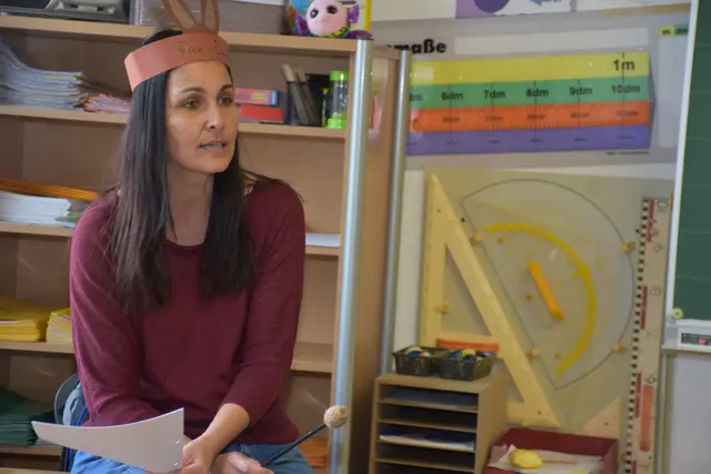 Zum großen Frühlingsfest mit dem Osterhasen luden die Direktorin der Volksschule Pabneukirchen Doris Kurus und ihr Lehrerteam. Mit dabei Seniorenbund, Elternverein und Kindergarten. | Foto: Zinterhof