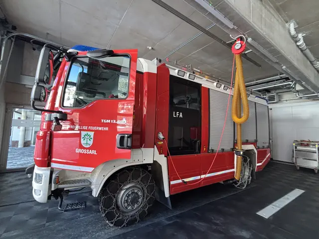 Eines der Feuerwehrfahrzeuge in Großarl. | Foto: Emanuel Hasenauer