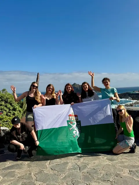 Die Schülerinnen des Agarbildungszentrums Hafendorf auf Besuch auf Teneriffa. | Foto: ABZ Hafendorf
