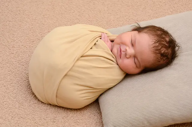 Name: Timofej
Geburtsdatum: 21.02.2026
Gewicht: 4.640 g
Größe: 57 cm
Eltern: Kateryna Pereverzieva und Pavlo Krukovskyi aus Leoben | Foto: Babysmile