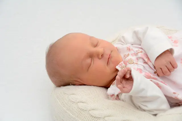 Name: Annika
Geburtsdatum: 25.02.2026
Gewicht: 2.980 g
Größe: 51.0 cm
Eltern: Cindy Marie Pölzl und Markus Steinhuber aus Knittelfeld | Foto: Babysmile