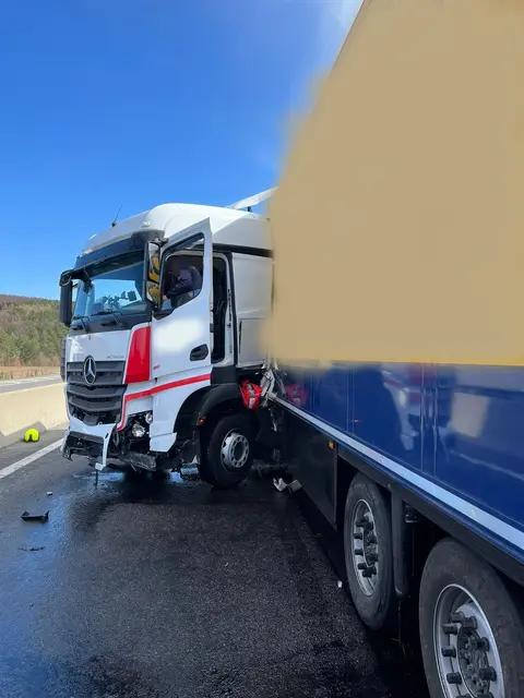 Lkw in 1-er Stellung. | Foto: FF Alland