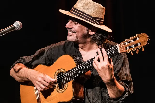 Mario Berger präsentiert emotionale Gitarrenmusik ohne Grenzen. | Foto: Andreas Müller