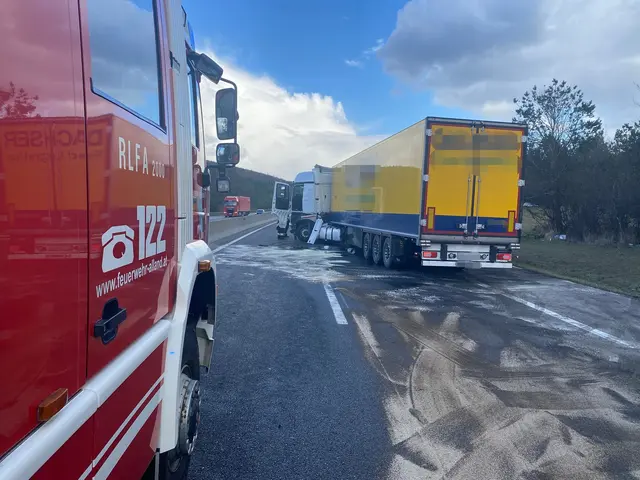 Unfall auf der A21. | Foto: FF Alland