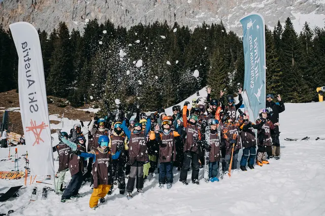 Rund 40 Jungs und Mädels verbrachten einen tollen Tag im Snowpark auf der Ehrwalder Alm. | Foto: Johannes Kreutle