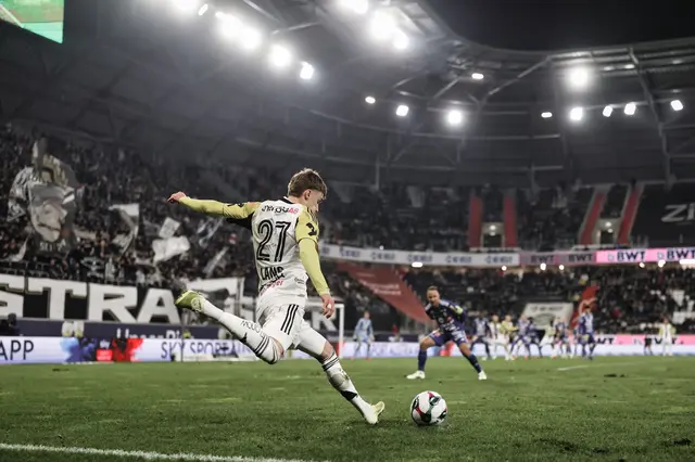 Der LASK spielt am Mittwoch im Halbfinale des ÖFB Cups gegen die SV Ried. | Foto: Reischl