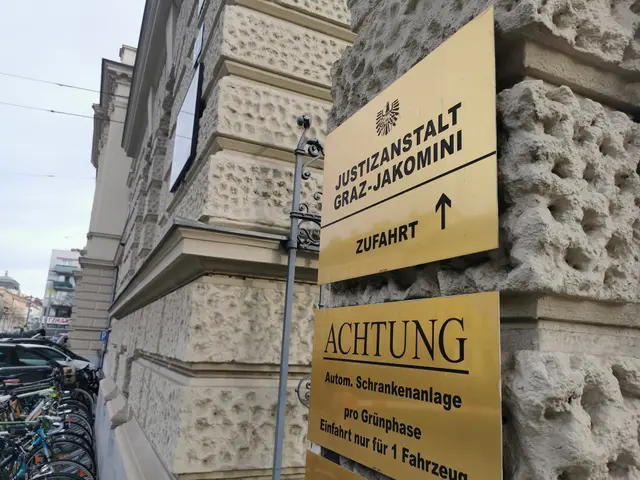 Ein 19-Jähriger befindet sich bereits in der Justizanstalt (JA) Graz-Jakomini. (Archiv) | Foto: MeinBezirk.at