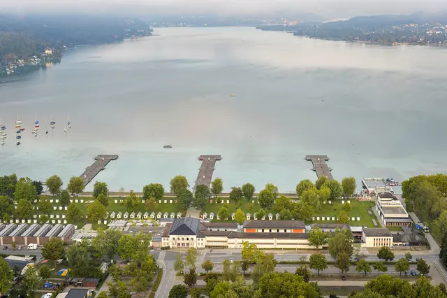 Die Promenade, die durch das Strandbad Klagenfurt führt, ist ab dem 18. März 2026 für max. eine Woche gesperrt. Zudem wird die Haltestelle "Strandbad" am 18. März nicht durch die KMG-Busse bedient. (Archivfoto) | Foto: StadtPresse/Helge Bauer