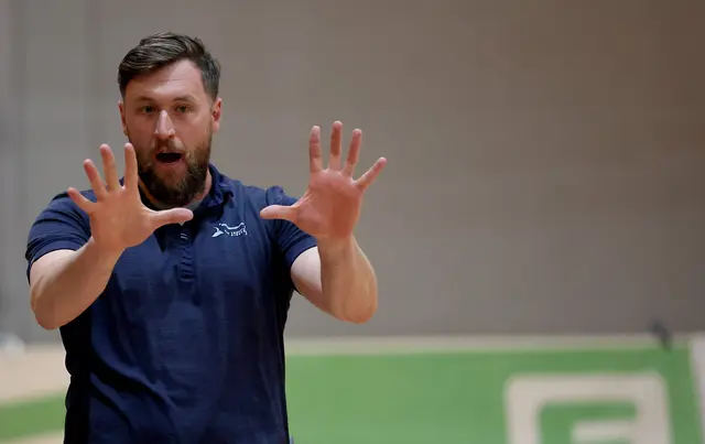 Michael Murauer, Headcoach der Erzbergmadln | Foto: GEPA pictures/Hans Oberländer