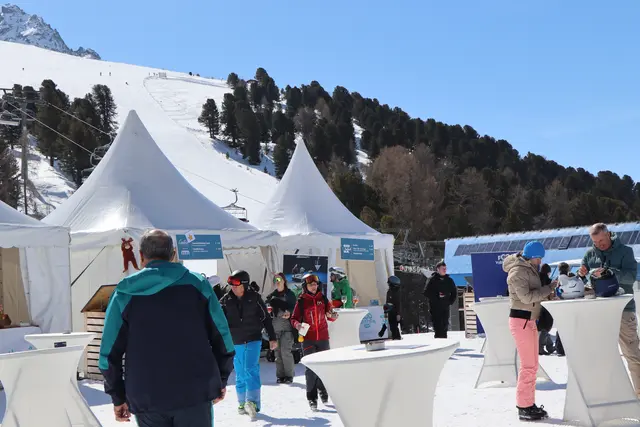 Kulinarik im Schnee: das vielfältige Angebot ließ keine Wünsche offen. | Foto: Thomas Seelos