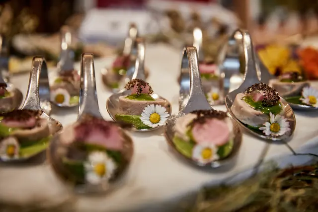 Mit dem Gannerhof und dem Anstitz 12 finden sich zwei von Michelin ausgezeichnete Restaurant in Osttirol. | Foto: Helge Kirchberger