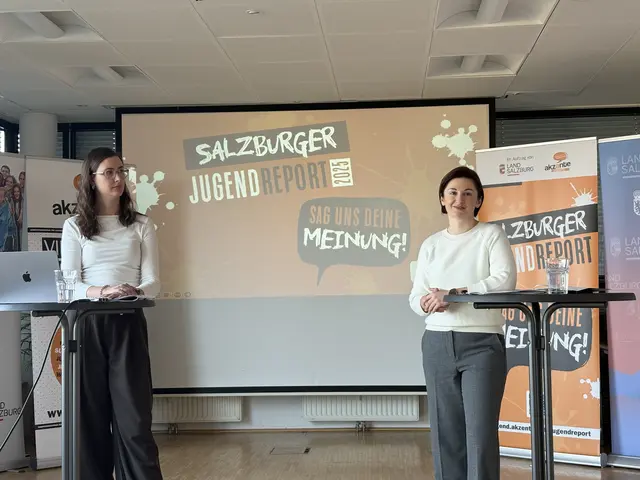 Daniela Wallinger, Fachstelle regionale &amp; kommunale Jugendarbeit, Landeshauptfrau-Stellvertreterin Marlene Svazek | Foto: MeinBezirk