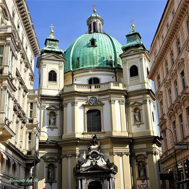 Die Peterskirche wurde in ihrer ursprünglichen Form ab dem Jahr 792 erbaut und ist damit nach der Ruprechtskirche die zweitälteste Kirche Wiens. | Foto: Uschi Rischanek