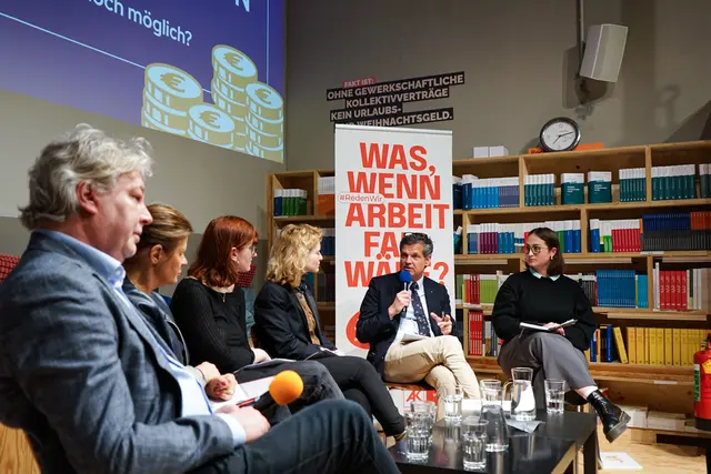 Bei der Diskussionsrunde waren Vertreterinnen und Vertreter aus Politik, Forschung und Wissenschaft dabei. | Foto: ÖH