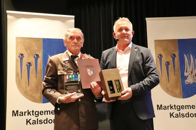 Seit 60 Jahren bei der Feuerwehr Kalsdorf: Wilhelm Kramberger  | Foto: Edith Ertl