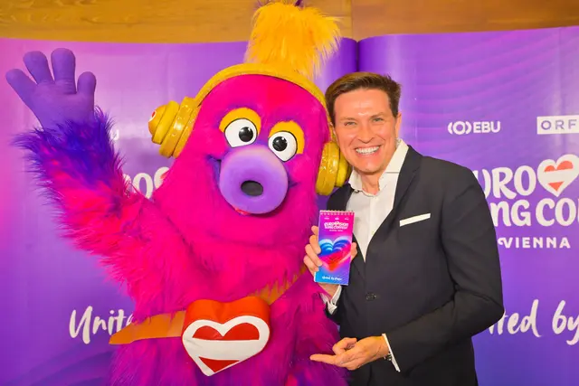 Maskottchen Auri, Robert Steiner. | Foto: ORF/Thomas Ramstorfer