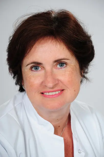 Birgit E. Rauchenzauner übernimmt die Leitung des Instituts für Radiotherapie-Radioonkologie am Salzkammergut Klinikum Vöcklabruck.  | Foto: Klinikum Wilhelmshaven